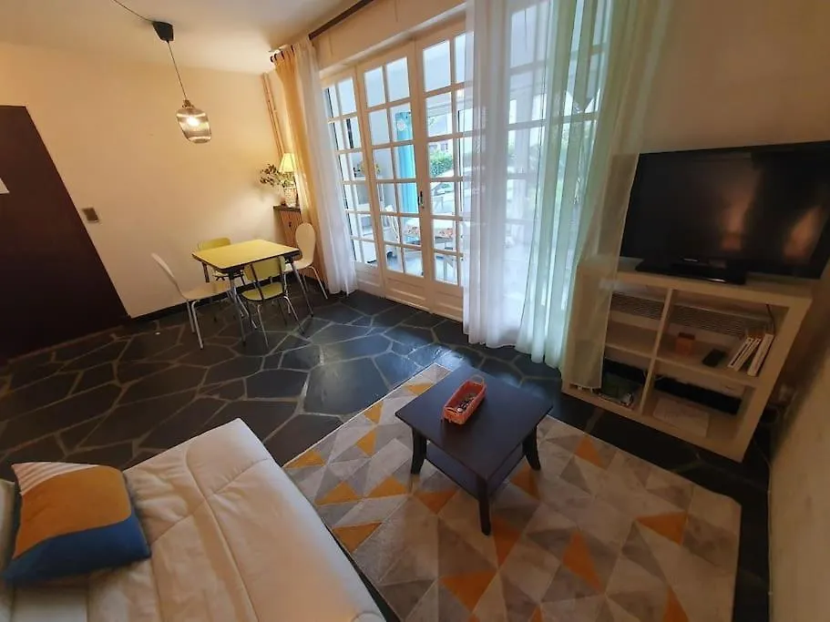 T2Bis 4-6P Spacieux, Local Velo Prive, Veranda Saint-Lary-Soulan 0*,  France
